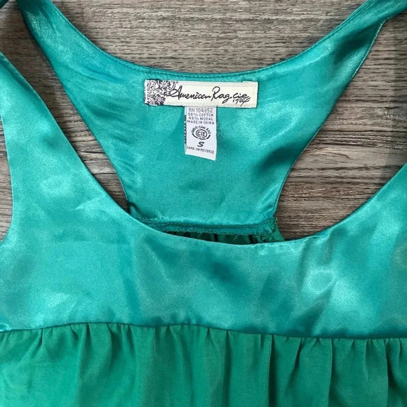 Green modal / cotton shirt size small - Picture 2 of 2